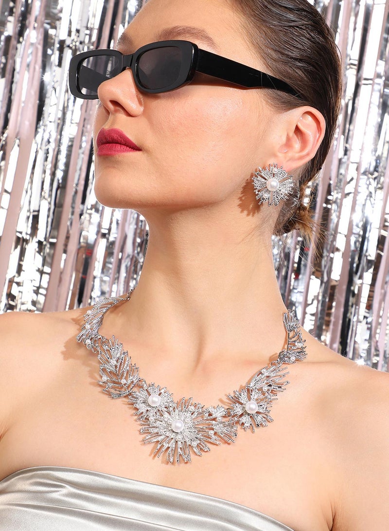 SOHI Party Artificial Jewellery Set - Image 4