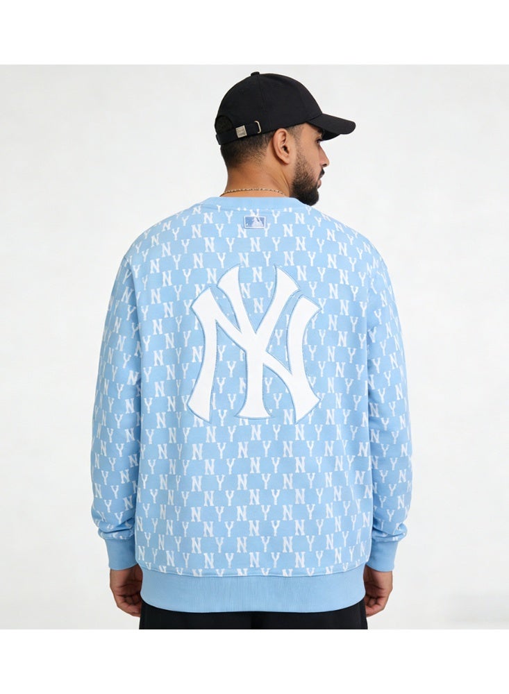 إم إل بي سويتشرت צוואر كرو لفريق نيويورك يانكيز من MLB بلون أزرق فاتح ذات شعار NY مطبوع بالكامل - Image 1
