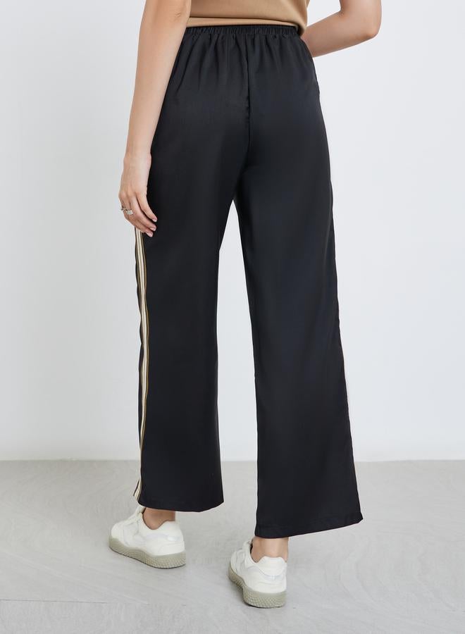 Styli Mid Rise Straight Fit Ankle Length Pants - Image 4