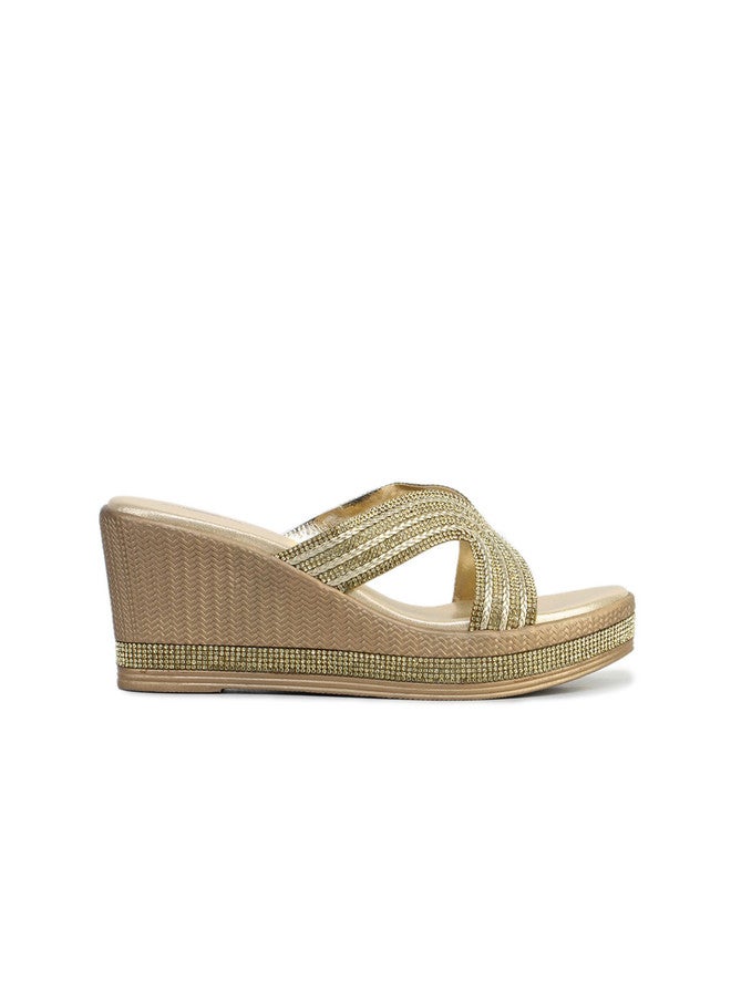 She Zone صنادل ويدج مزينة بالذهب للنساء - Image 4