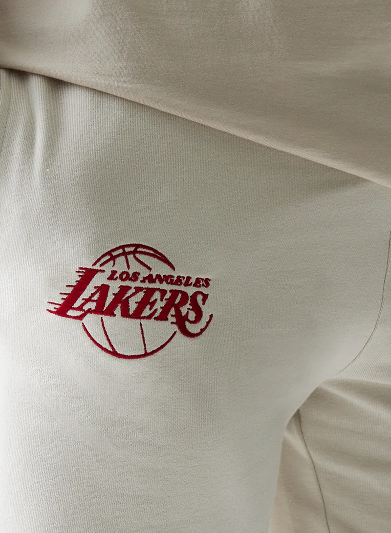 NEW ERA  Nba Los Angeles Lakers Le Shorts for Men | Best Price UAE