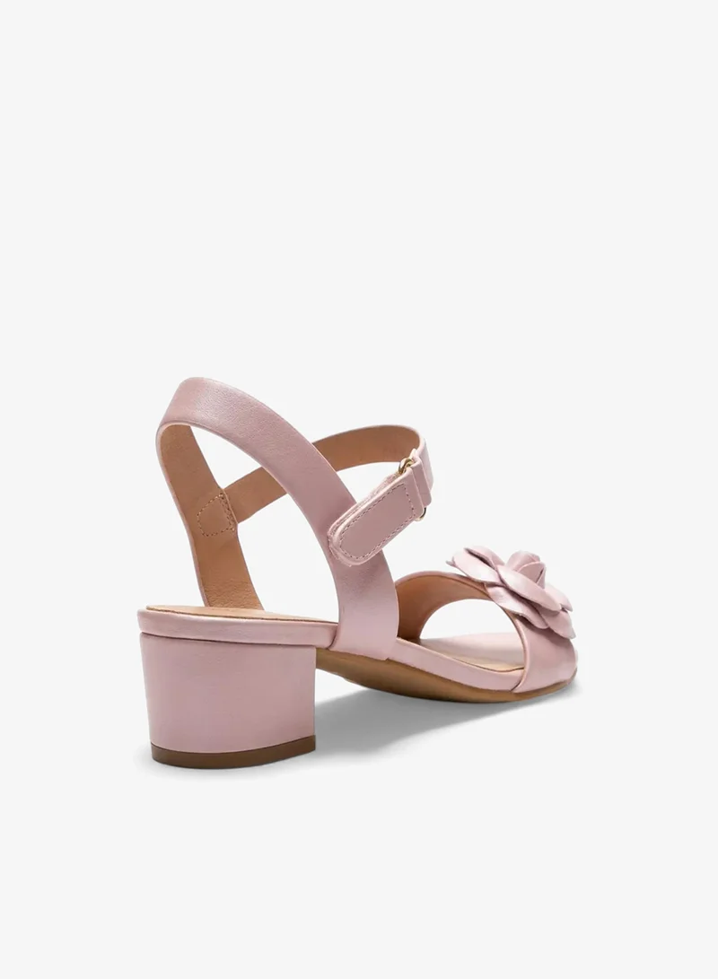 Geoomnii Pink Sandals for Preteen Girls – Comfortable, Lightweight & Stylish Everyday Wear for Women | Best Price UAE