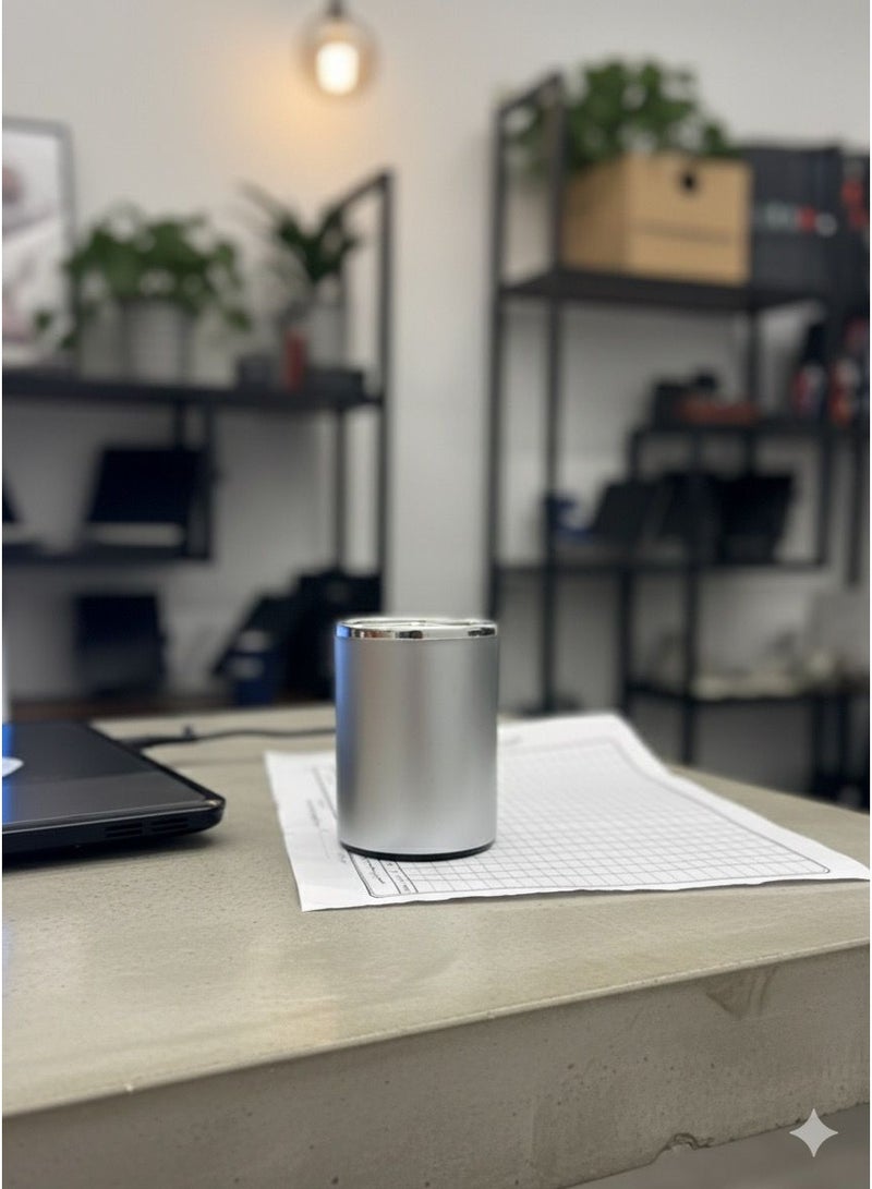 منظم مكتب دائري أنيق (3 أقسام) – تصميم عصري لحمل الأقلام والأدوات المكتبية - Image 1