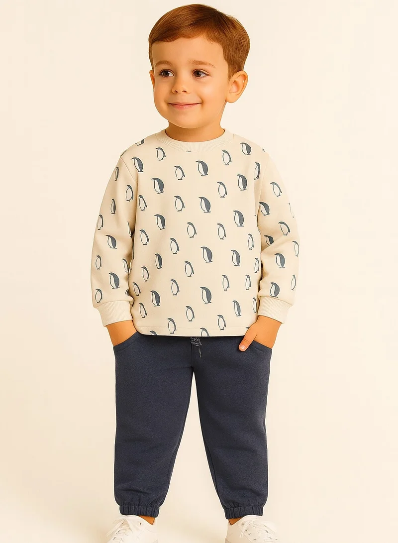 Dirkje Dirkje Boys Printed Sweatshirt & Joggers Set - 2-Piece