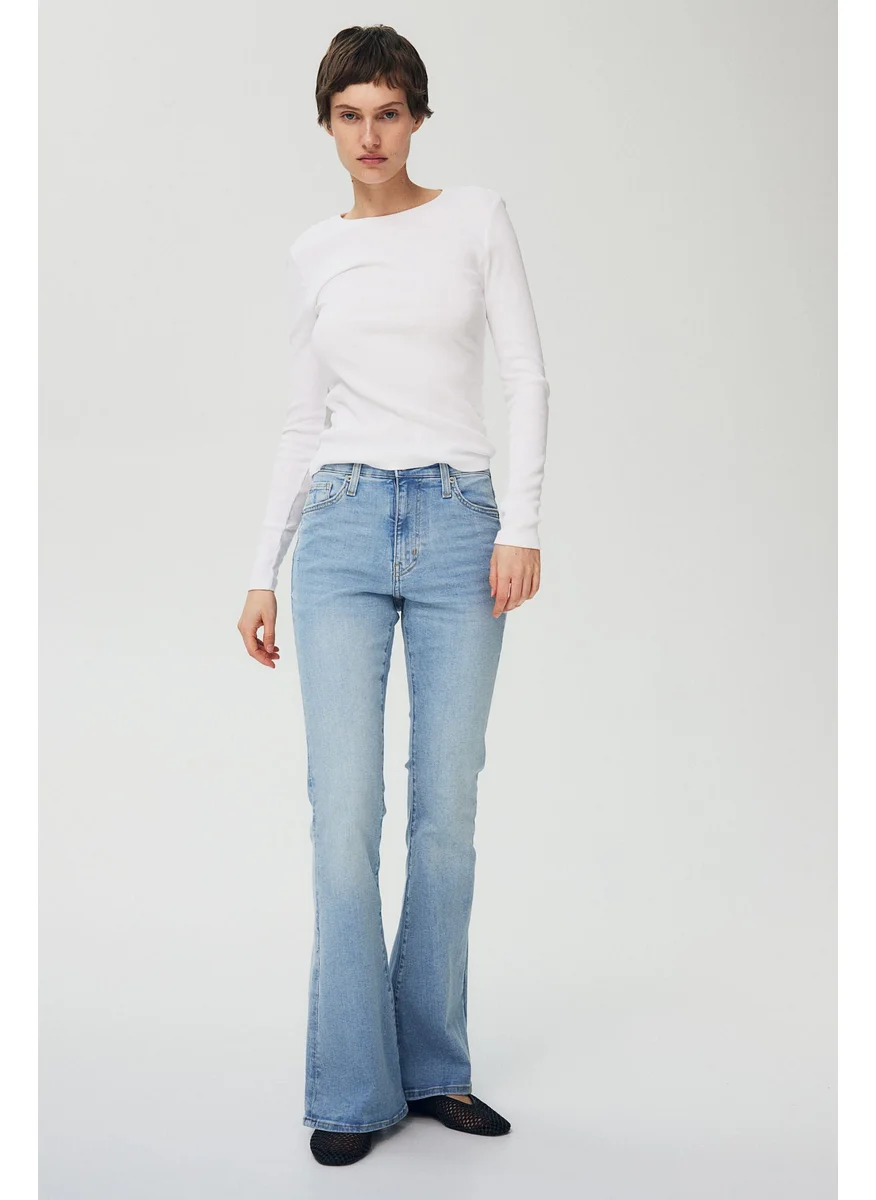 اتش اند ام Flared Ultra High Jeans