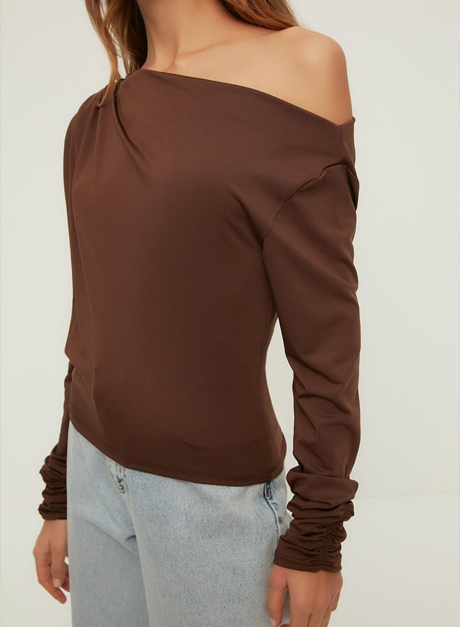 trendyol Brown Asymmetric Collar Flowy Flexible Knitted Blouse - Image 3