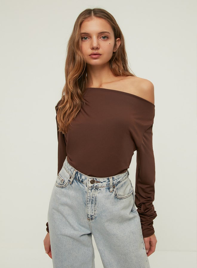 trendyol Brown Asymmetric Collar Flowy Flexible Knitted Blouse - Image 2