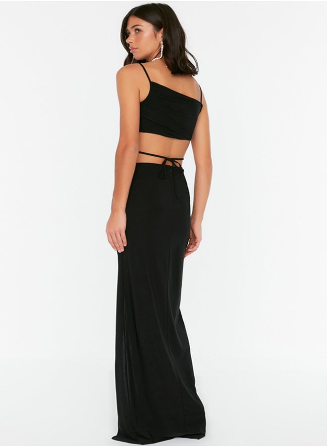 trendyol - Black Piping Detailed Long Evening Dress TPRSS22AE0047 - Image 1