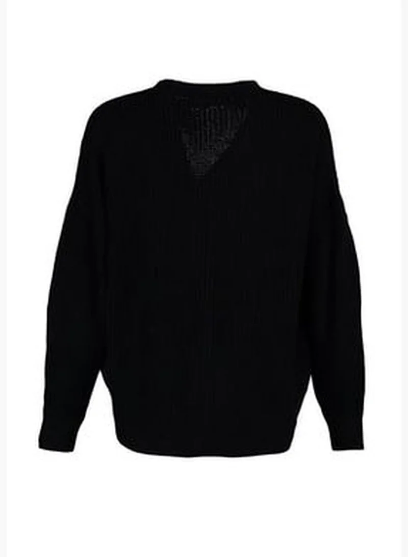trendyol Black Wide Fit V-Neck Knitwear Cardigan TWOAW20HI0215