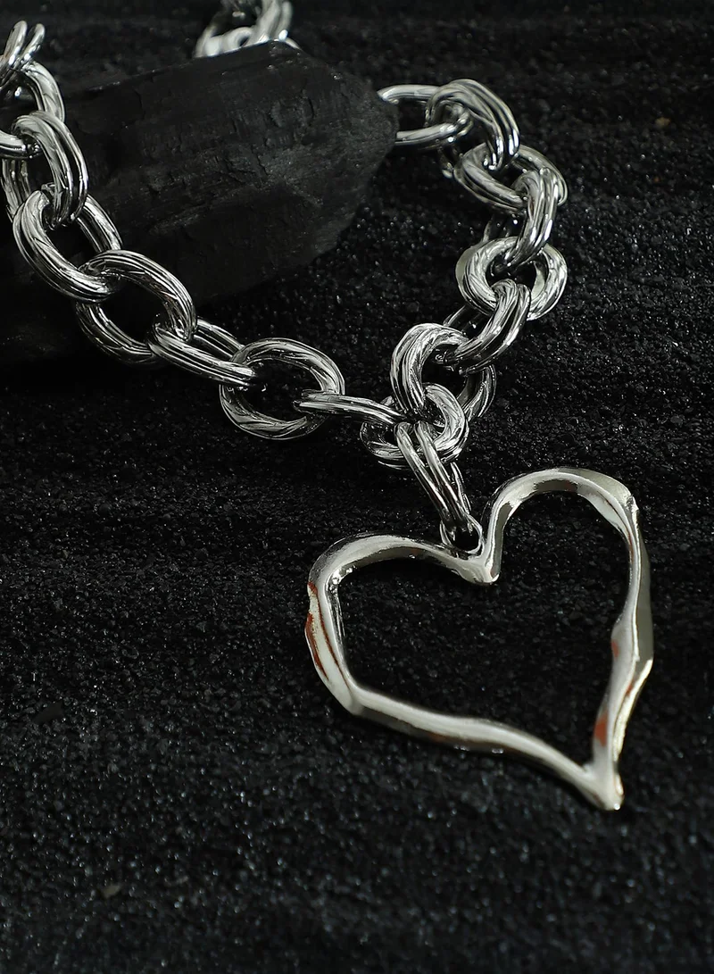 سوهي قلادة نسائية معدنية بتصميم قلب وسلسلة بارزة