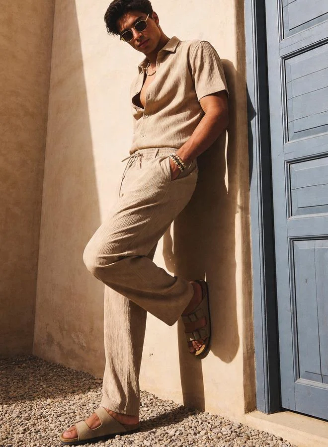 ايكونيك Iconic Men Regular Fit Crinkled Casual Pants