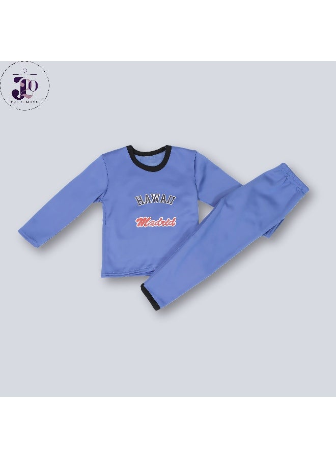 DODIE A stylish boys' set in blue with a black collar for a striking, modern look. It features the "‏DoDiPetto" logo, adding a simple, yet elegant, youthful touch. The set consists of a long-sleeved blouse with comfortable, practical pants, suitable for home or casual outings. - Image 1