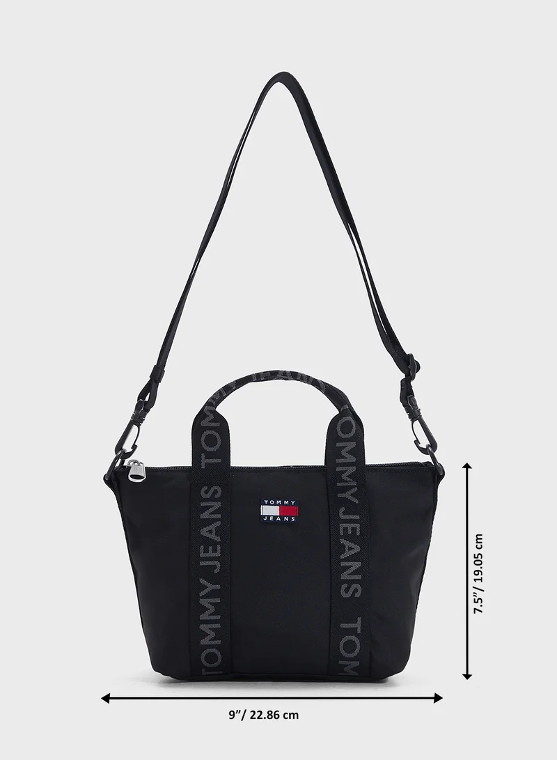 TOMMY JEANS Essential Daily Mini Crossbody