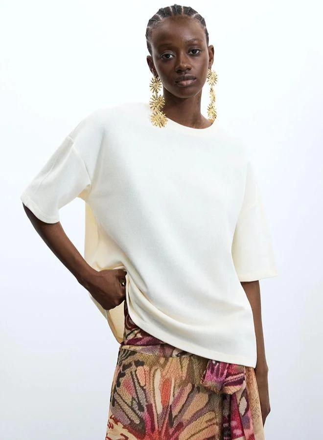 Short sleeve knit t-shirt