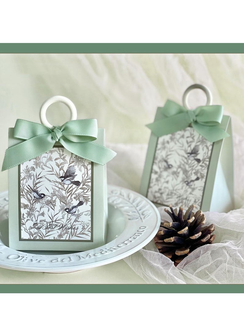 عبوة 10 علب حلوى بتصميم زهور وطيور عتيق – صناديق تذكارية أنيقة بملمس قماشي فاخر وورق متين مع شرائط حريرية وتصميم غابة فرنسية كلاسيكي – مثالية لتغليف حلويات الزفاف، أعياد الميلاد، حفلات استقبال المواليد وجميع المناسبات الخاصة | علب ضيافة فاخرة صديقة للبيئة - Image 1