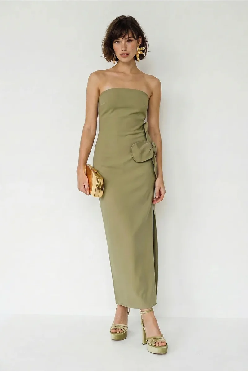 بيانكو لوتشي LUCCI Strapless Floral Maxi Dress with Bow Detail