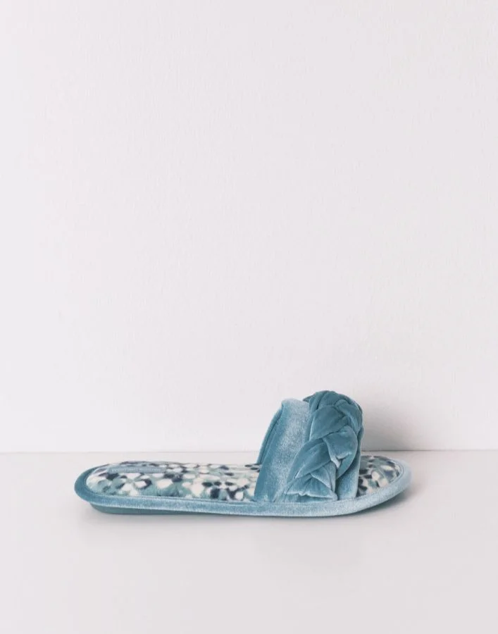 women'secret Green Velvet Open House Slippers