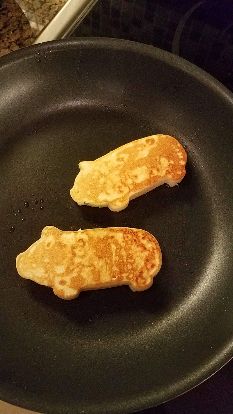MOBi “The Original” - Mobi Pancake Silicone Mold – Put FUN Back Into Breakfast, Little Piggy - Image 5