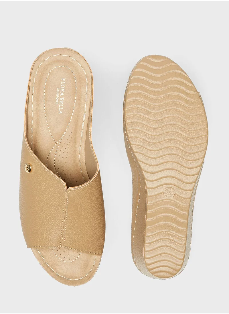 شو اكسبرس One Strap Wedge Sandals