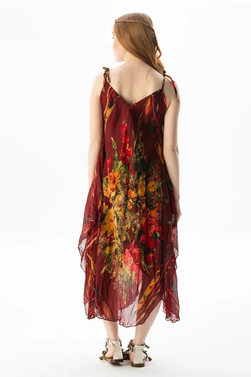 اليش شيل بيزي Floral Handkerchief Dress