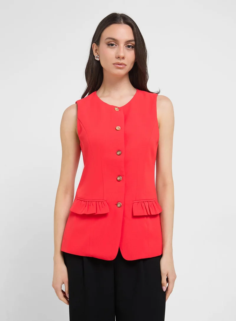 ايلا بلوزة بدون أكمام