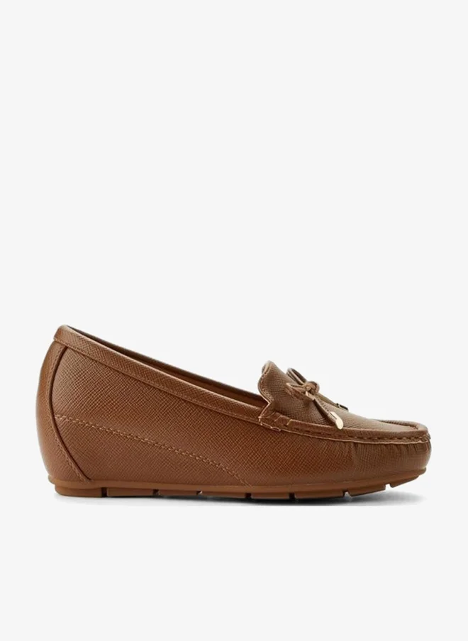 لو كونفورت Loafer With Bow