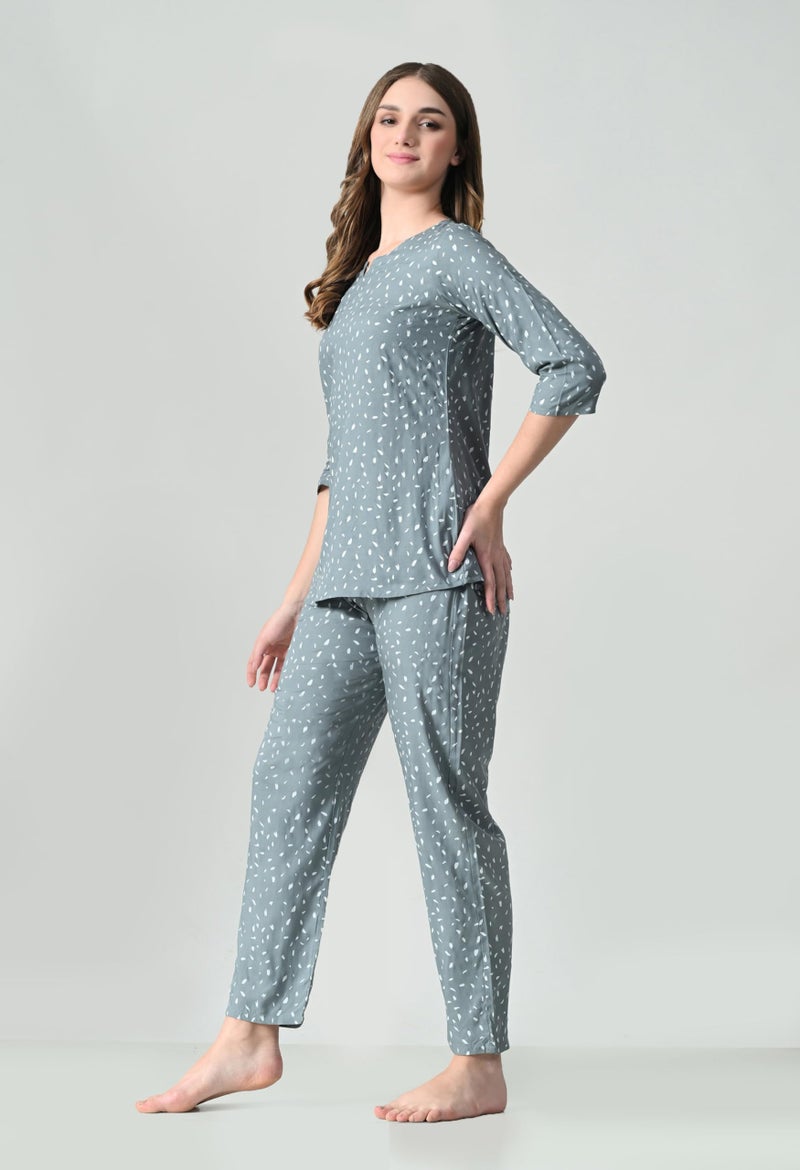 Ichaa Women's Printed Rayon Night Wear Top and Bottom Night Suit Set - Image 3