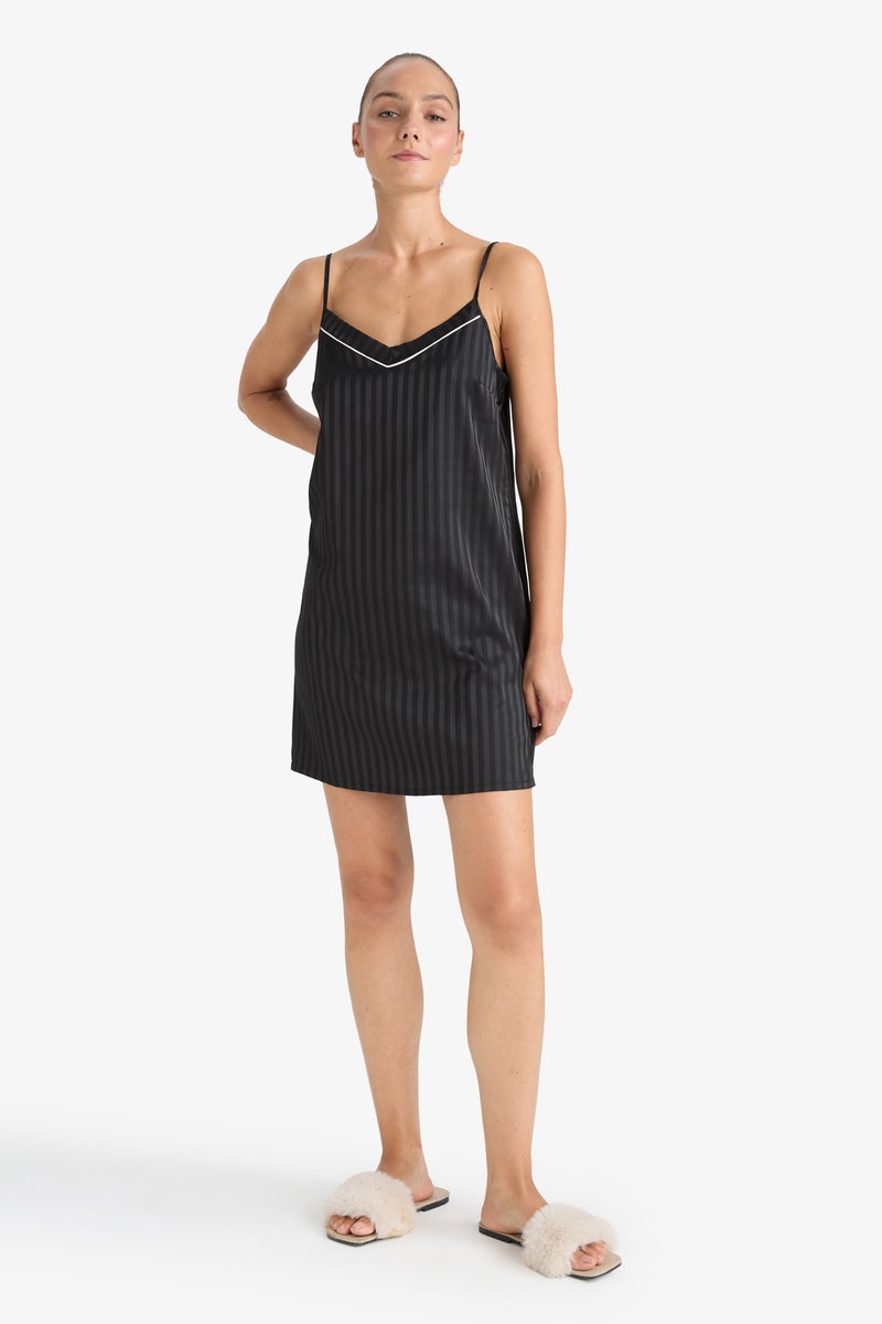DeFacto Black Woman Regular Fit V Neck Strappy Woven Dress Casual - Image 2