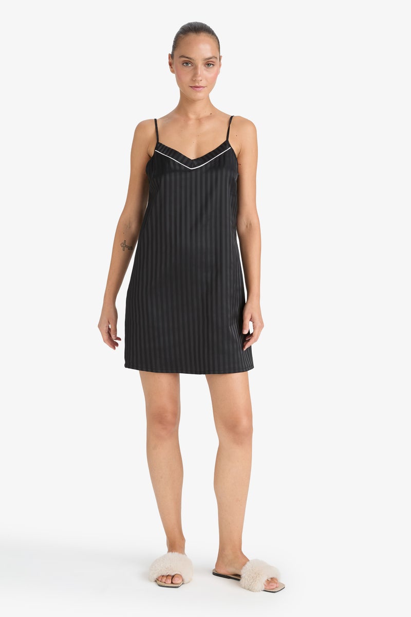 DeFacto Black Woman Regular Fit V Neck Strappy Woven Dress Casual - Image 3
