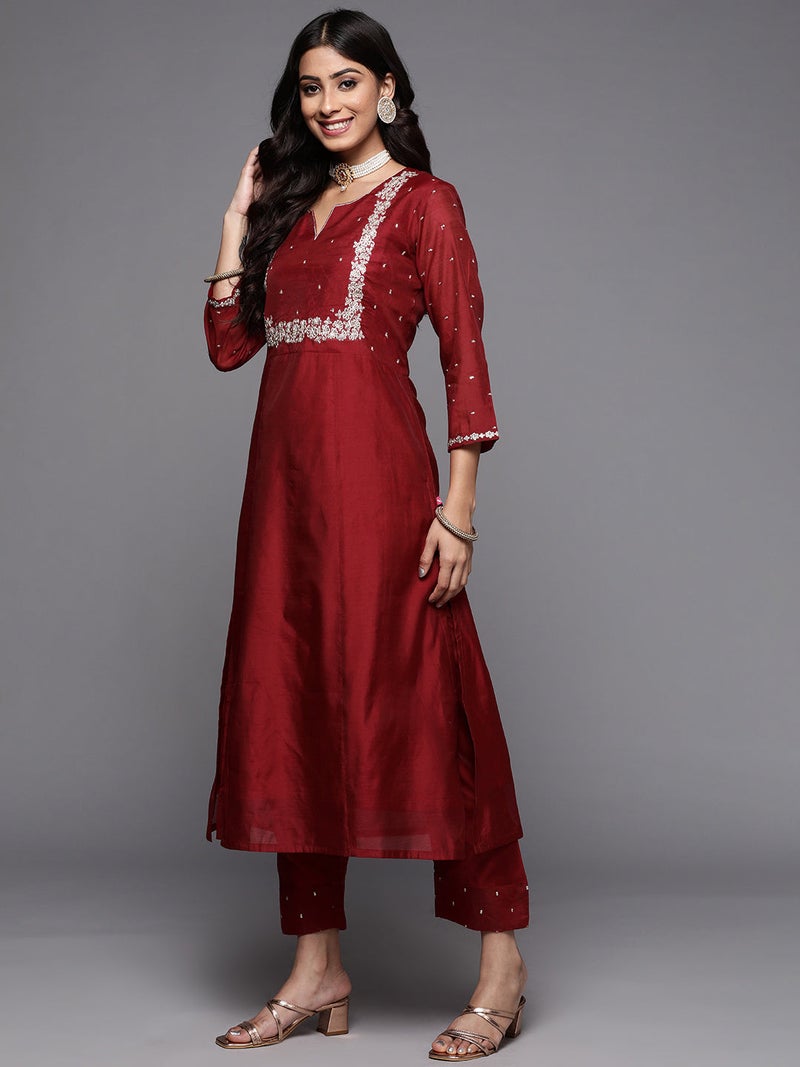 PRASHA embroidered chanderi kurta paired with embroidered trousers and digital printed dupatta - Image 2