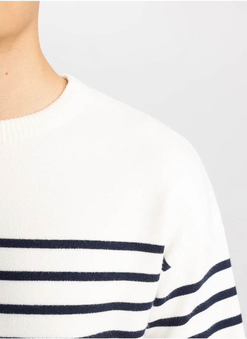 ديفاكتو Relax Fit Striped Crew Neck Sweater