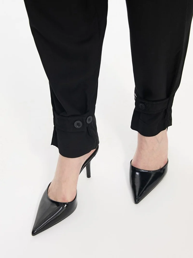 ال تي بي Black Trousers