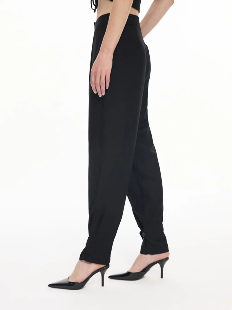 ال تي بي Black Trousers