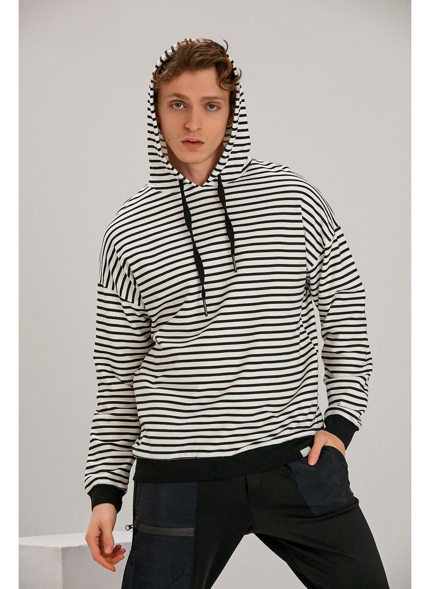Alexander Gardi - Striped Sweatshirt (B22-37300) - Image 1