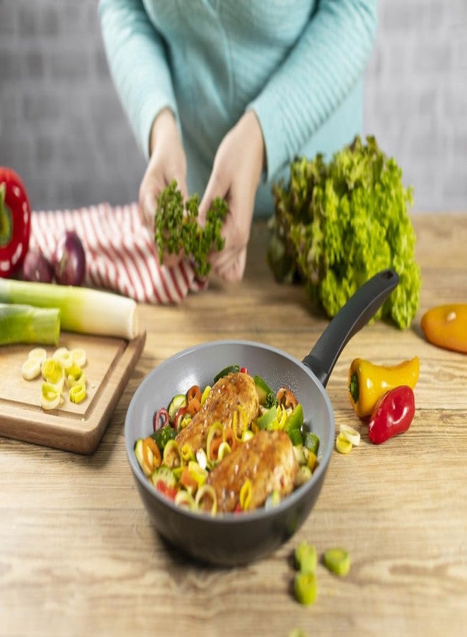 Kuhn Rikon Easy Ceramic Frying Pan Diameter 20 cm 100% Recycled Aluminium - Image 3