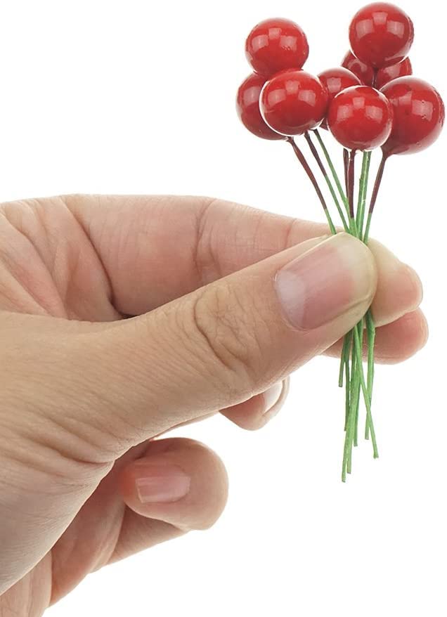 Partunay Pack of100 Red Berries Fake Berries for Christmas Xmas Decoration Christmas Decoration Items Christmas Tree Decoration Ornaments - Image 4