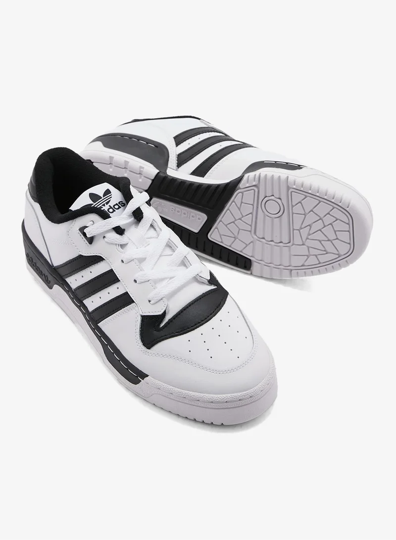 اديداس حذاء ريفالري برقبة منخفضة