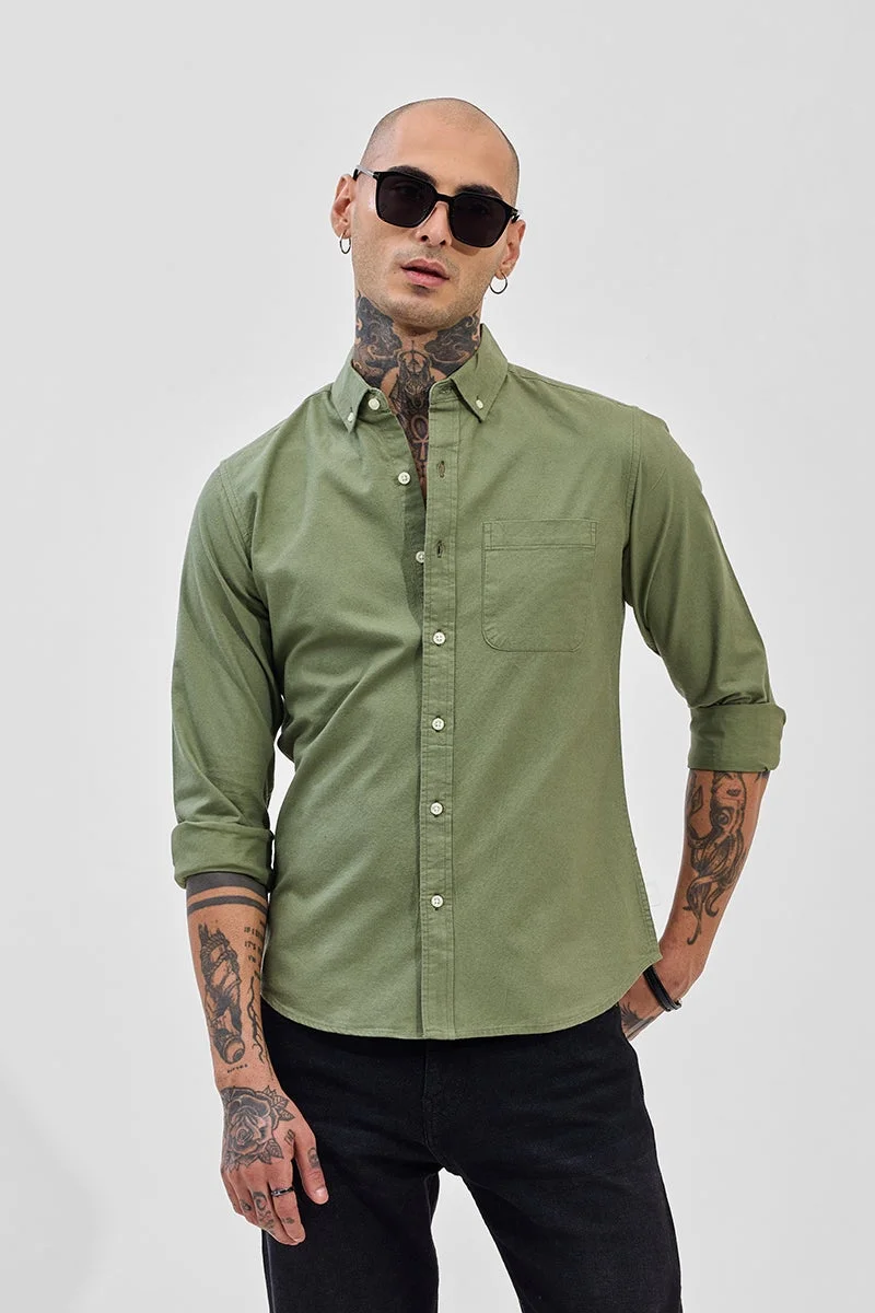 سنيتش قميص كور لاب بأزرار زيتوني بقصة ضيقة