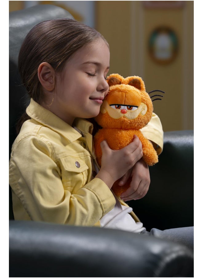Goliath Classic Garfield 8" Plush | Charming Character Detail | Soft and Huggable | Great Gift Or Addition to Your Collection | Garfield Movie | Ages 3+  - Image 5