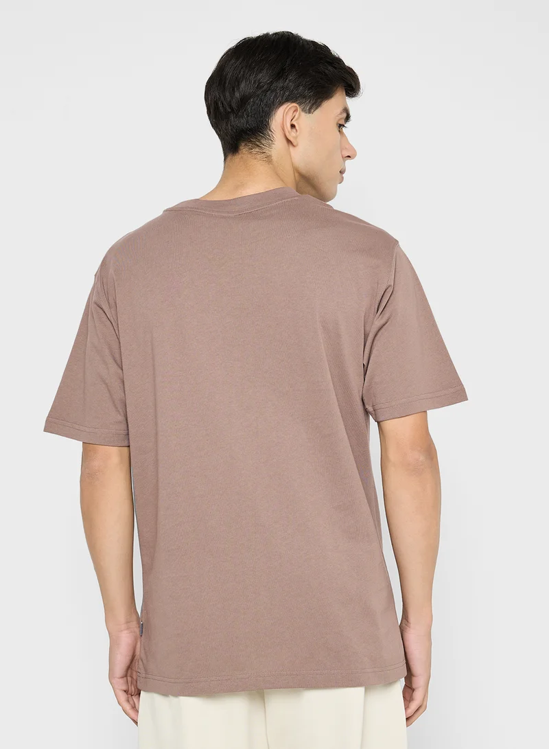 نيو بالانس Athletics System That Runs T-Shirt