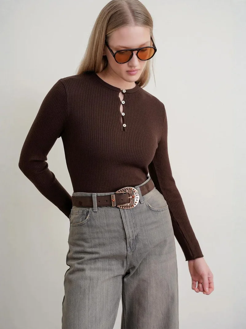 Mixray Coffee Brown MIXRAY Button Detailed Crew Neck Sweater for Women | Best Price UAE