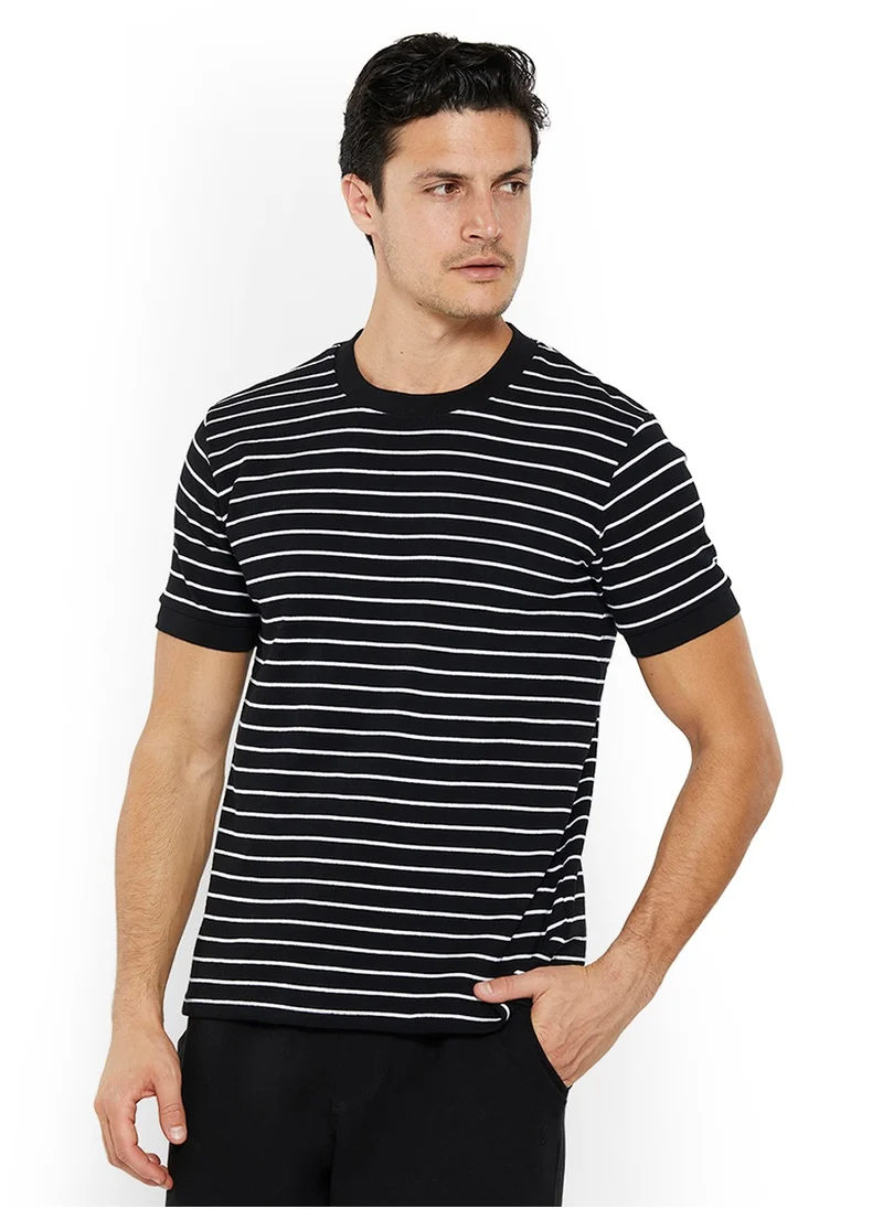 نوتيكا Striped Regular Fit Premium Cotton Crew Neck T-shirt