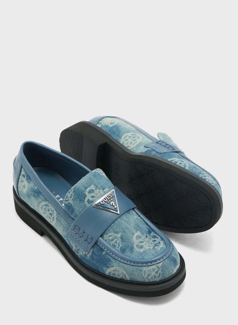 GUESS Shatha3 Moccasins
