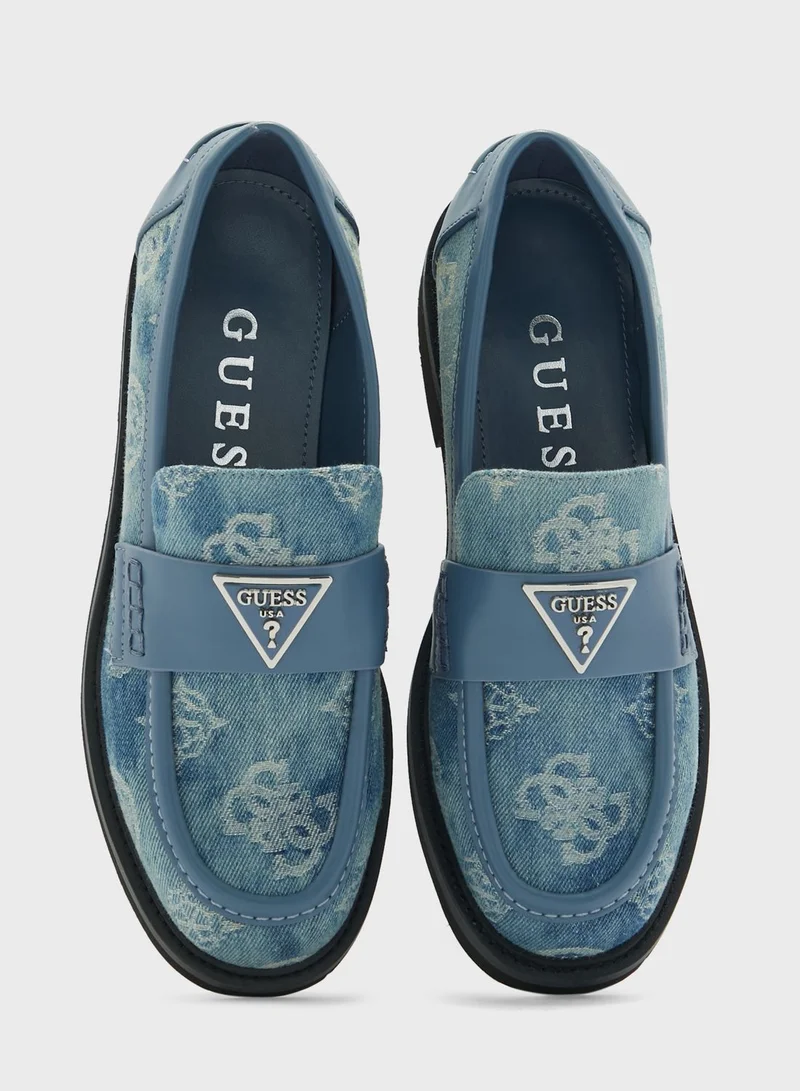 GUESS Shatha3 Moccasins