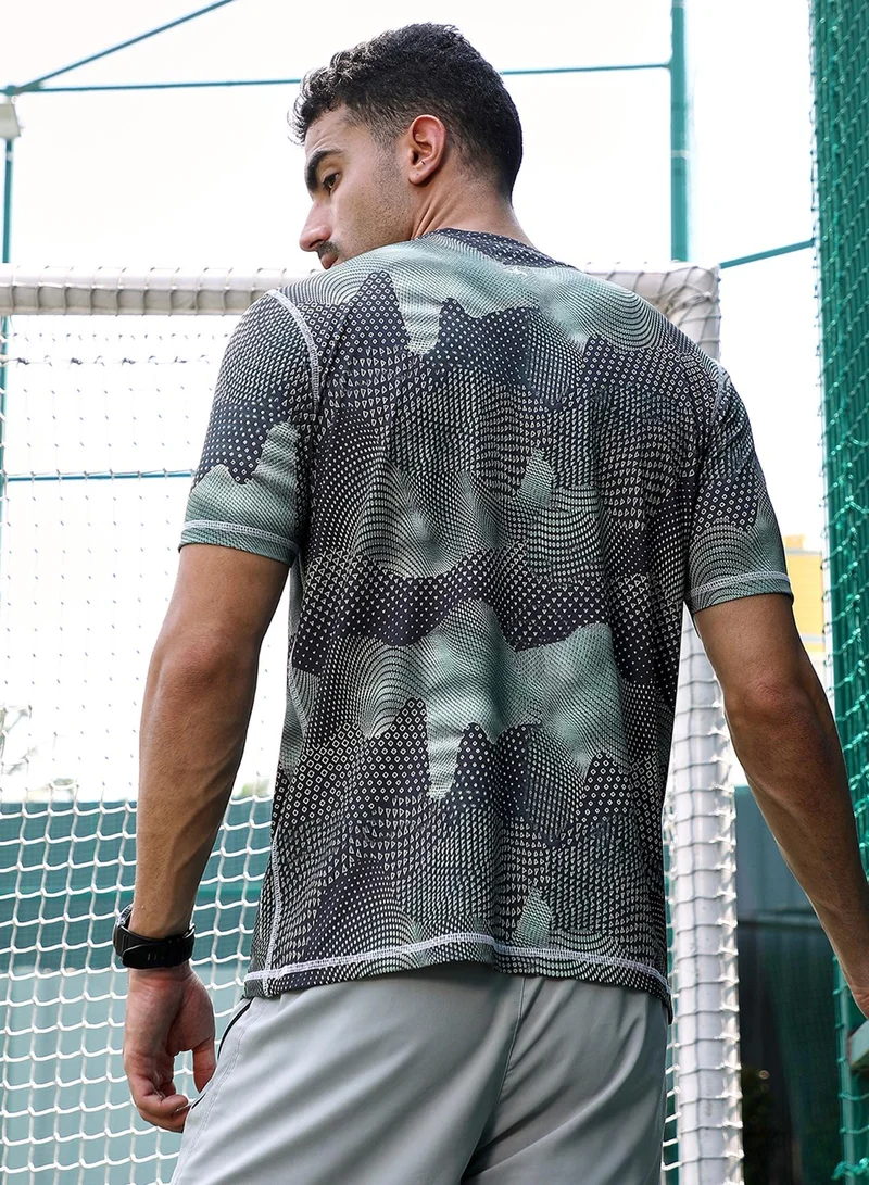 Campus Sutra  Men's Moon Grey Abstract-Motif Activewear T-Shirt For Casual Wear | Crew Neck | Short Sleeves | Jersey T-Shirt Crafted With Comfort Fit For Everyday Wear for Men | Best Price UAE