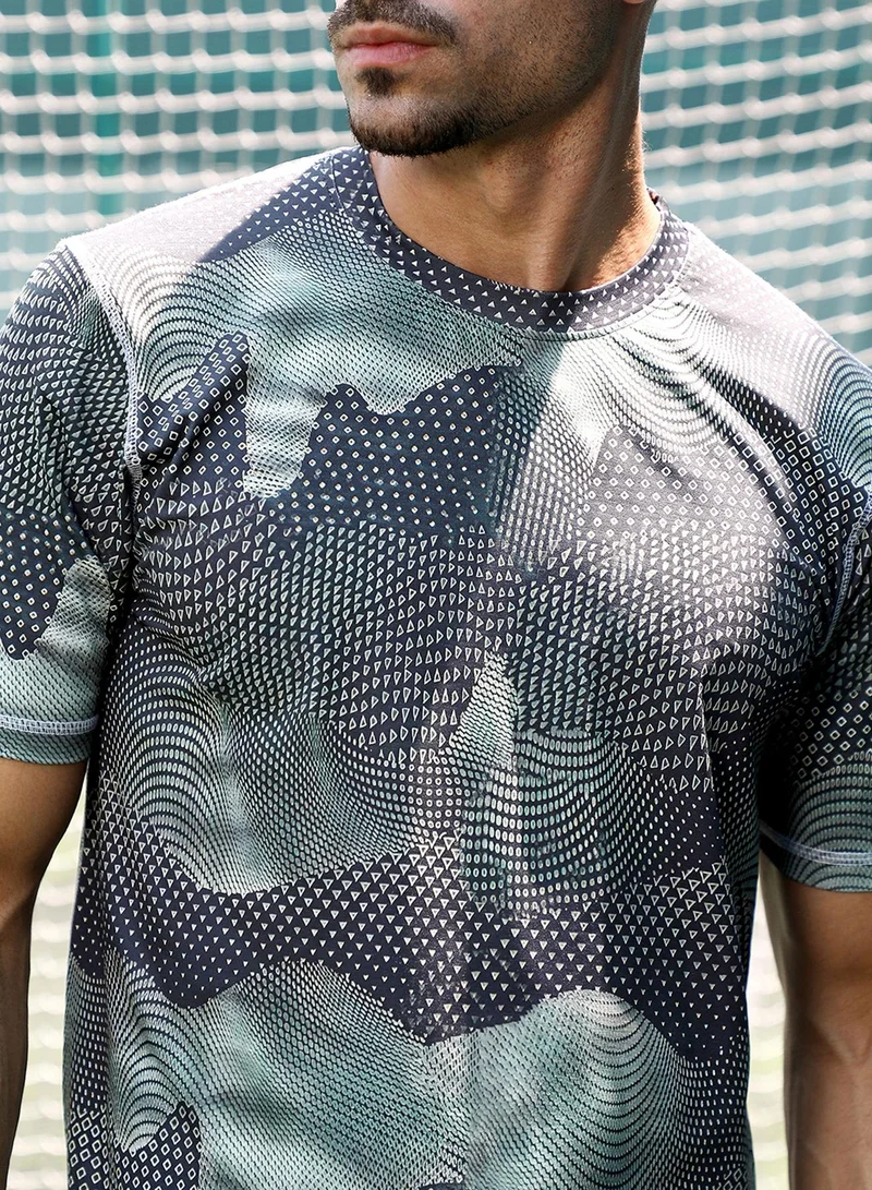 Campus Sutra  Men's Moon Grey Abstract-Motif Activewear T-Shirt For Casual Wear | Crew Neck | Short Sleeves | Jersey T-Shirt Crafted With Comfort Fit For Everyday Wear for Men | Best Price UAE