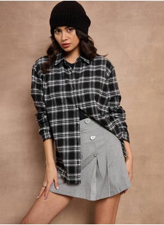 SASSAFRAS Checked Long Sleeves Oversized Shirt by Styli  - Image 1