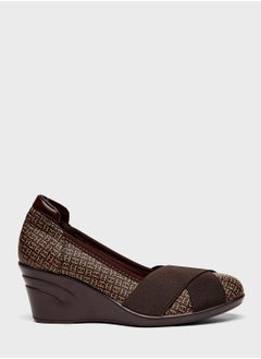 Wide Toe Pumps