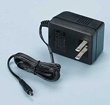 Roman Inc عيد الميلاد من رومان إنك، مجموعة التسلية، محول UL 4.5V 500mA 120V AC/DC، ديكور المنزل للعطلات (2x1x3) - Image 1