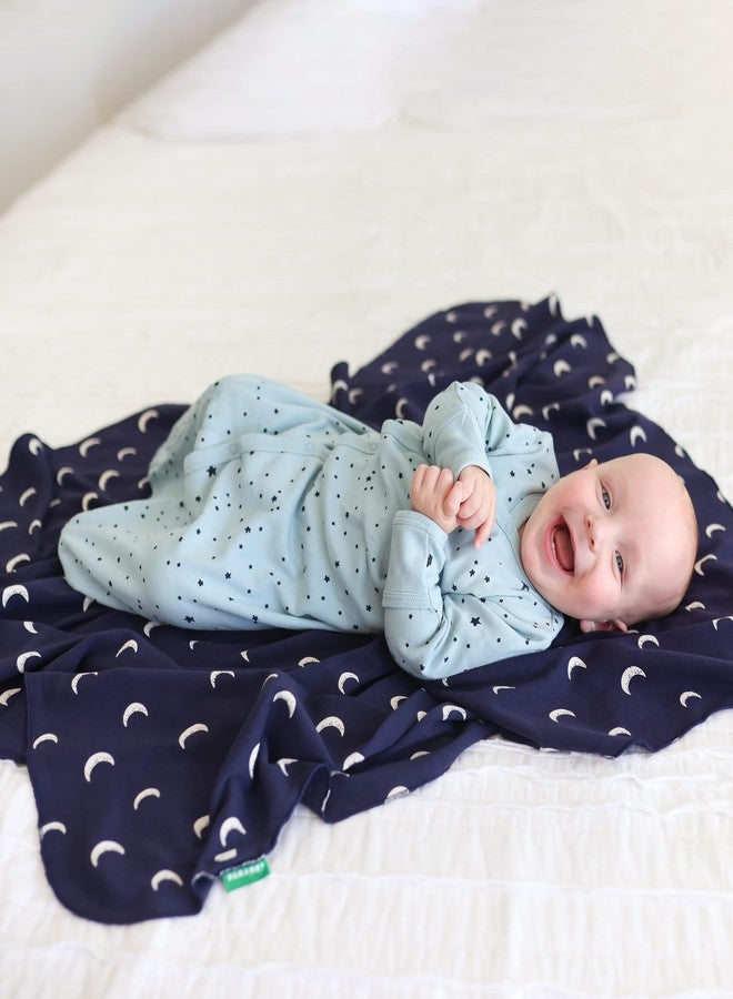 PARADE Organic Gowns - Signature Prints Navy Stars 0-3 Months - Image 2